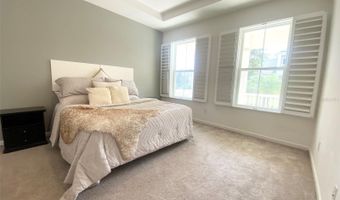 724 WINTERSIDE Dr, Apollo Beach, FL 33572