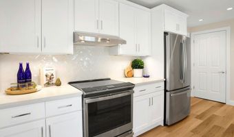 440 Heights Rd 207, Darien, CT 06820