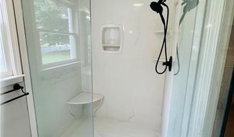 205 Kinderhill Ct, Alpharetta, GA 30004