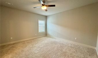 822 NE Heights Ln, Bentonville, AR 72712