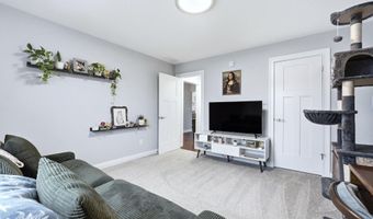 1603 Hickory Holw, Auburn, IN 46706