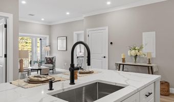 10100 S Willow St 212, Manchester, NH 03103