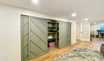 1403 Edgewood Dr, Ashland, OH 44805