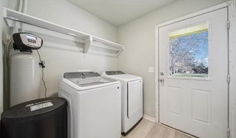 2152 E 430 Rd, Adair, OK 74330