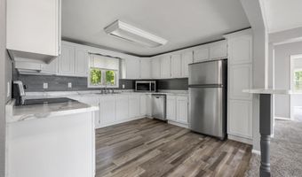 195 Ln 272 Crooked Lk, Angola, IN 46703