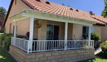 11562 Oak St, Apple Valley, CA 92308
