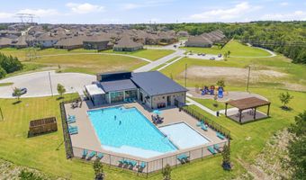 500 Thorn Creek Dr, Anna, TX 75409