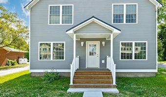 55 S Main St, Alburgh, VT 05440