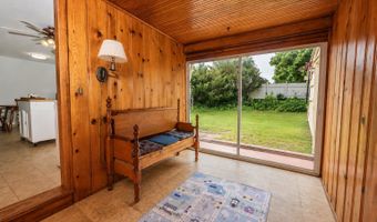 3 Swanson Dr, Bristol, CT 06010