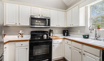 19 Millers Way, Adairsville, GA 30103