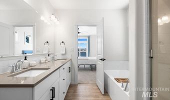 7597 W Havana Dr, Boise, ID 83709