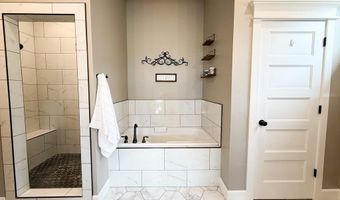 6560 E Crown Cres, Ammon, ID 83406