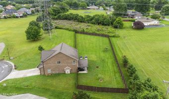 1017 Brighton Dr, Alcoa, TN 37701