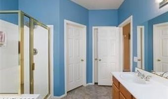 672 Hitchen Post Dr, Henderson, NV 89011