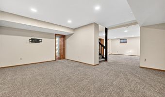 4823 S Crystal St, Aurora, CO 80015