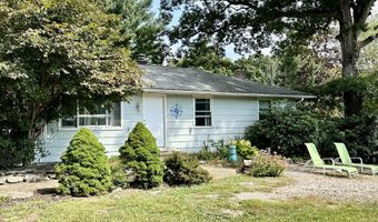 2 Nod Ln, Clinton, CT 06413