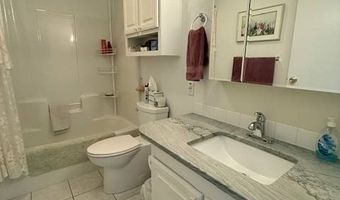 326 Waldorf Dr, Auburndale, FL 33823