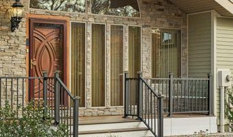 141 Lakewood Dr, Alton, NH 03810