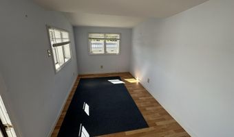 9 Arlington St, Berlin, NH 03570