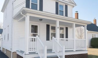 9 Bagley Ave, Albertson, NY 11507