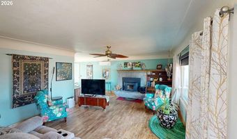 1239 IRIS St, Brookings, OR 97415