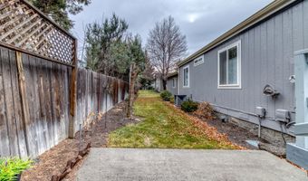 1188 NE 27th St 19, Bend, OR 97701