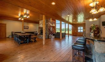1910 9th St, Aurora, NE 68818