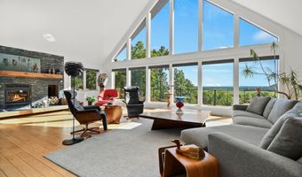 7040 Loy Rd, Arena, WI 53503