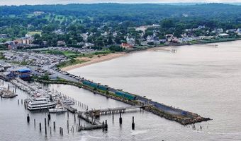 6 Harbor View Dr, Atlantic Highlands, NJ 07716