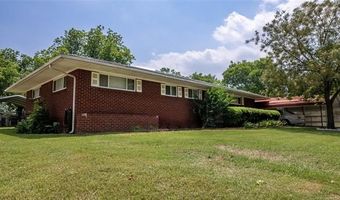 912 Maxwell NW, Ardmore, OK 73401