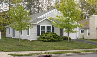 98 Pine Oak Blvd, Barnegat, NJ 08005