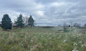 3 Salem Ridge Rd, Aurora, IN 47001