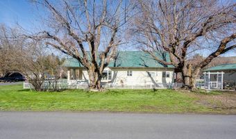 402 W Front St, Albion, WA 99102