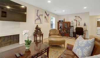 2113 N LINCOLN St, Arlington, VA 22207