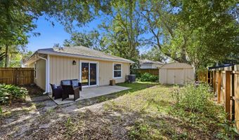 410 MAIN St, Atlantic Beach, FL 32233