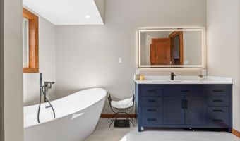 6807 Ridgeview Dr, Blackhawk, SD 57718