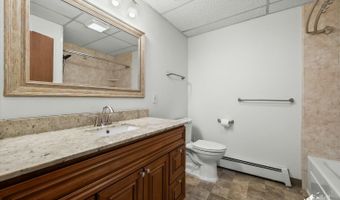 1521 Cache Dr, Anchorage, AK 99507