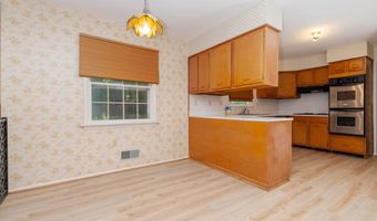 434 WOODCREST Dr, Aberdeen, MD 21001