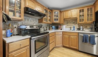 70 Jamaicaway 1, Boston, MA 02130