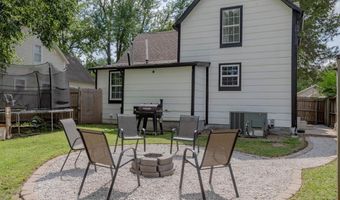 822 N C St, Arkansas City, KS 67005