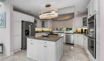 2086 Valleyview Dr, Ann Arbor, MI 48105