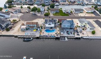 91 S Ronald Ave S, Bayville, NJ 08721