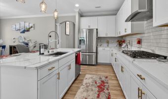 5612 DEL CORONADO Dr, Apollo Beach, FL 33572