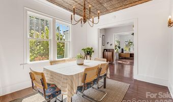18 Robinwood Ave, Asheville, NC 28806