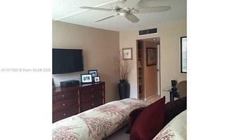 3475 N Country Club Dr 514, Aventura, FL 33180