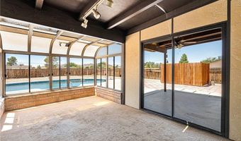 15530 Dakota Rd, Apple Valley, CA 92307