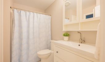10 South St 68, Danbury, CT 06810