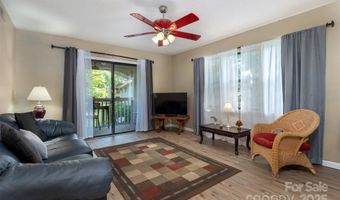 806 Abbey Cir, Asheville, NC 28805