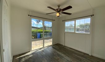 1250 Ulupuni St, Kailua, HI 96734