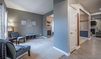 165 Lakeland Way, Aurora, OH 44202